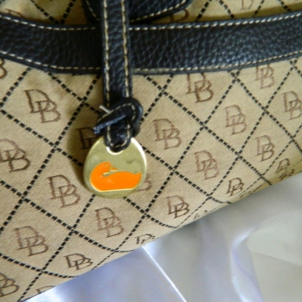 Dooney And Bourke Logo Canvas Shoulder Bag - Picture 6 of 11